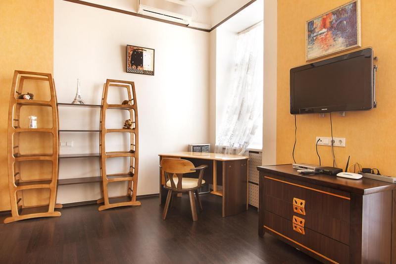 911 Apartments Antonovichа Kiev Eksteriør bilde
