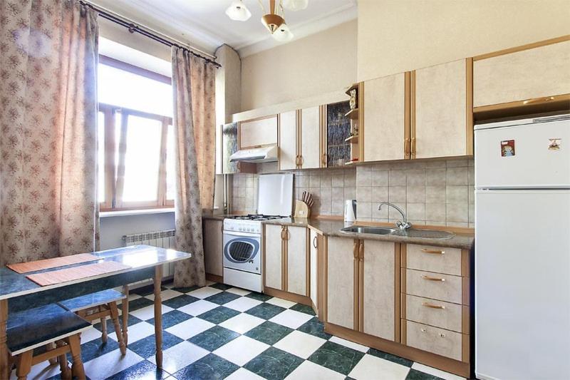 911 Apartments Antonovichа Kiev Eksteriør bilde
