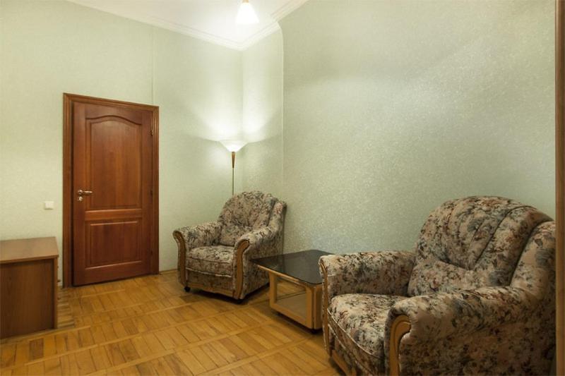 911 Apartments Antonovichа Kiev Eksteriør bilde